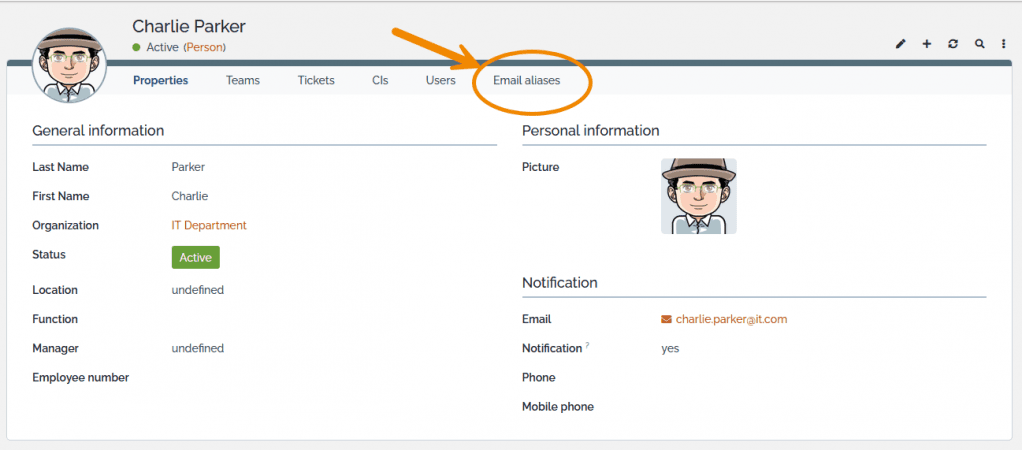 Multiple email per contact
